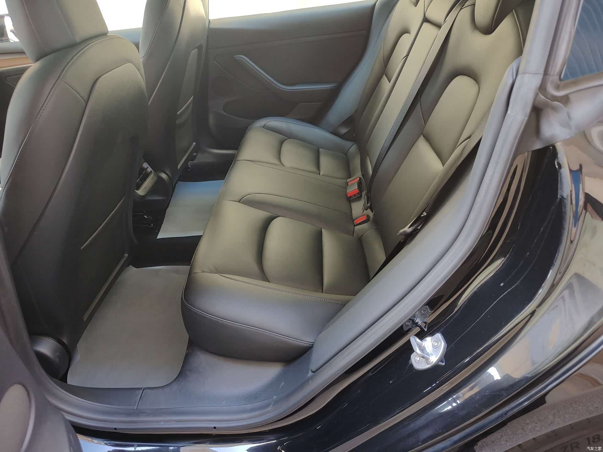 Tesla Model 3, 2021 9