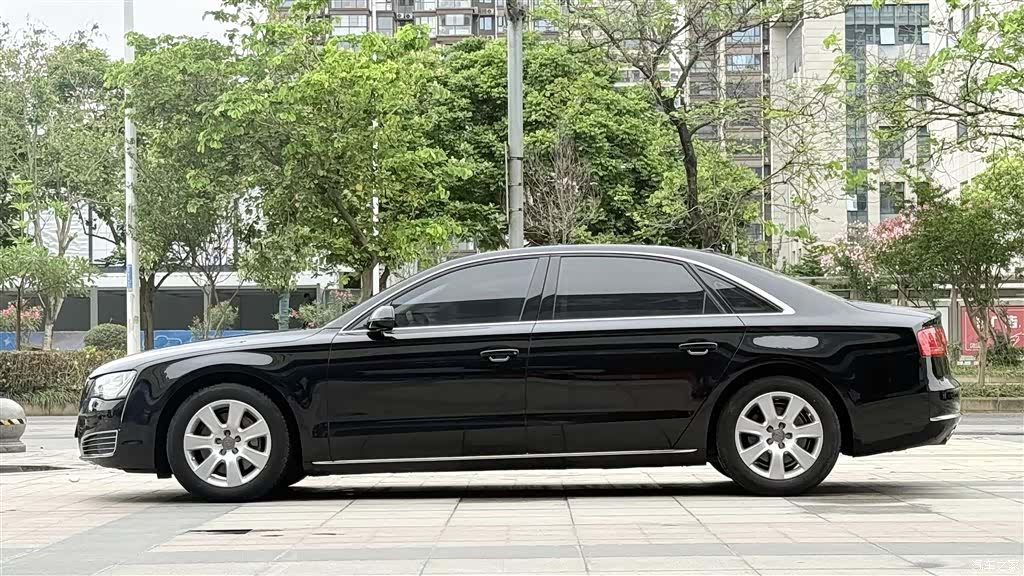 Audi A8L, 2014 6