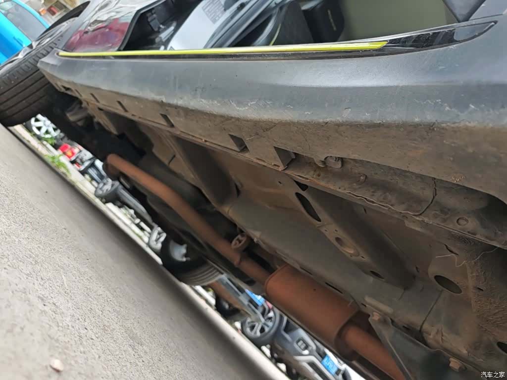 Roewe RX5, 2021 21