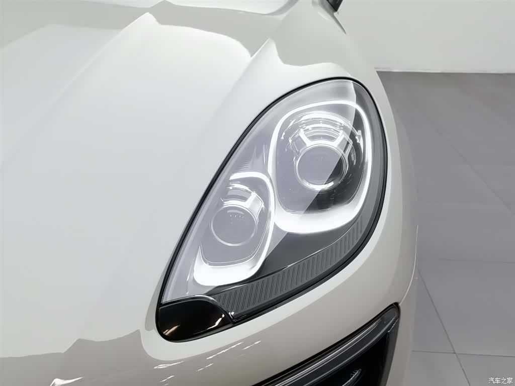 Porsche Macan, 2016 7