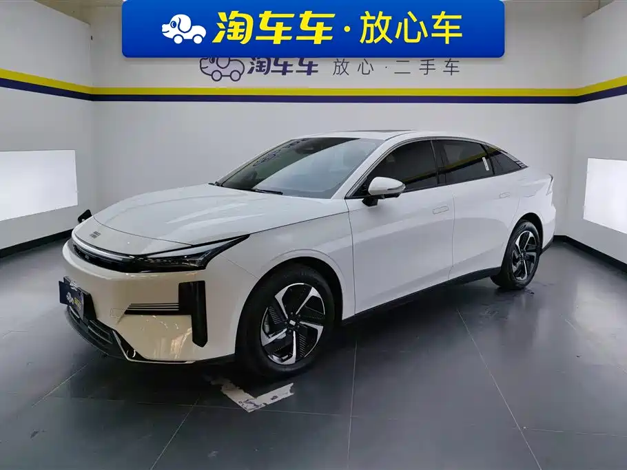 Geely Galaxy Galaxy L6