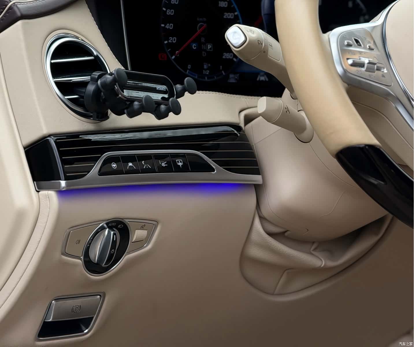Maybach S-Class, 2020 9
