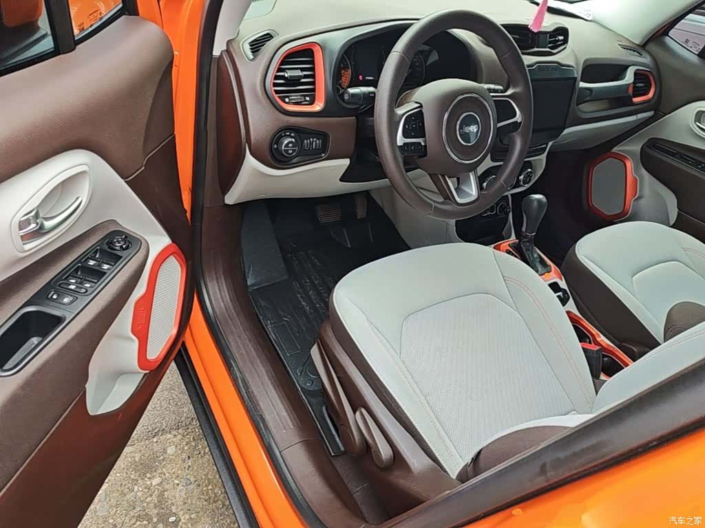Jeep Renegade, 2016 16