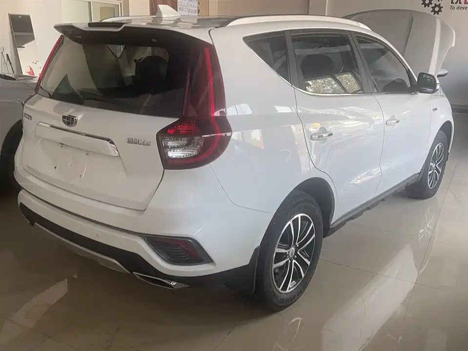 Geely Vision X6