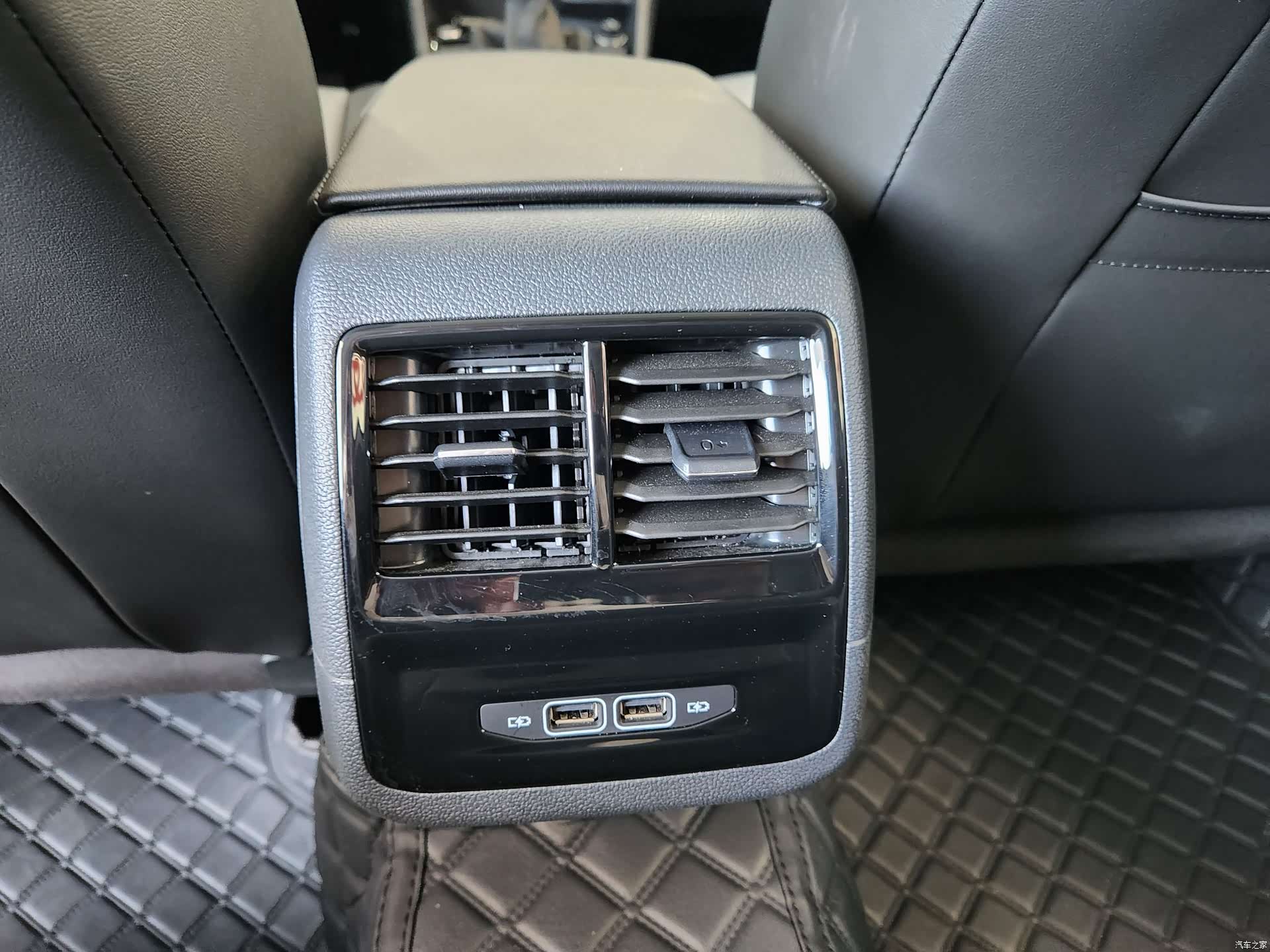 Volkswagen Sagitar, 2026 8