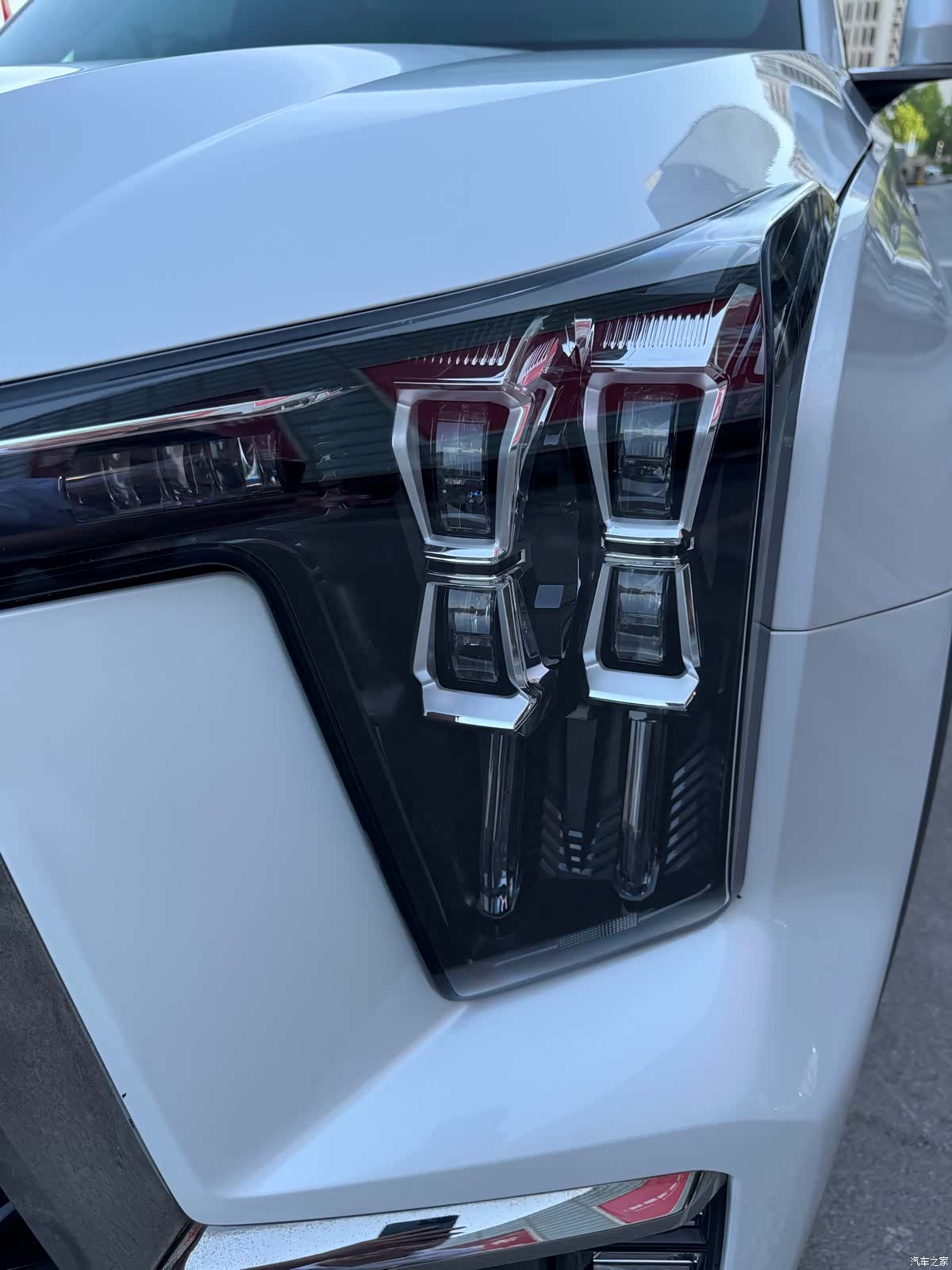 Trumpchi ES9, 2023 15