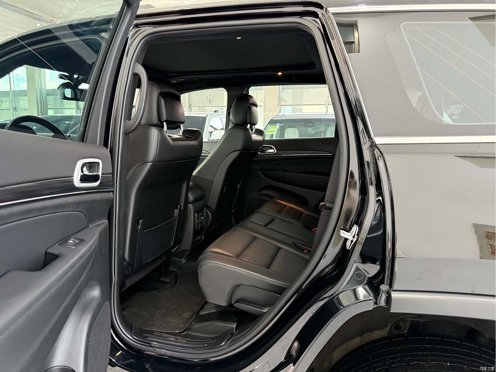 Jeep Grand Cherokee, 2022 6