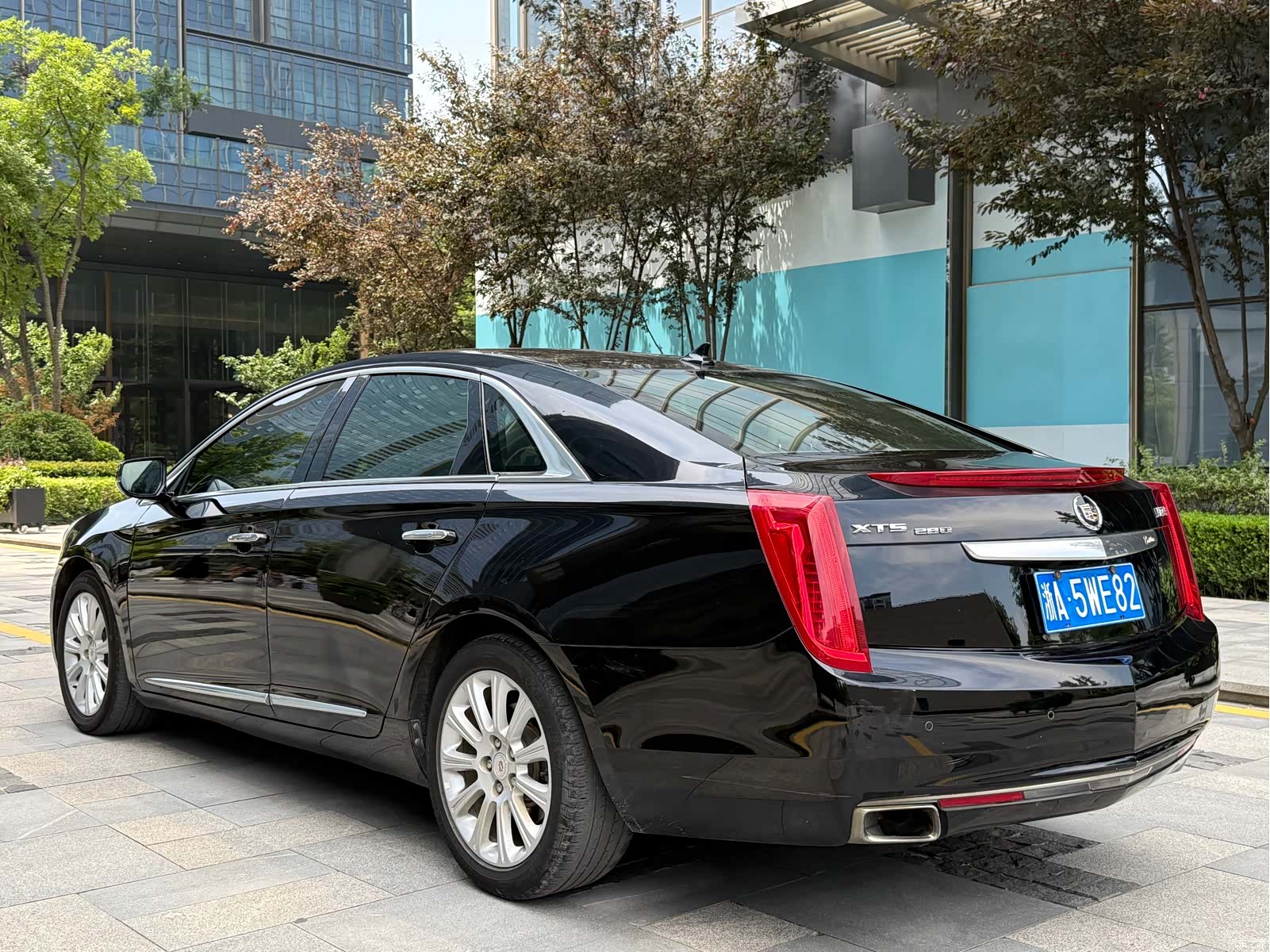 Cadillac XTS, 2013 6