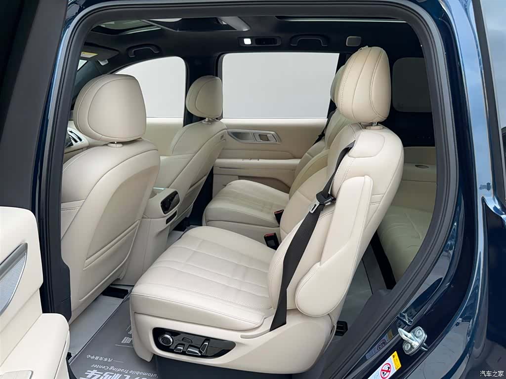 Deepal S09, 2025 13