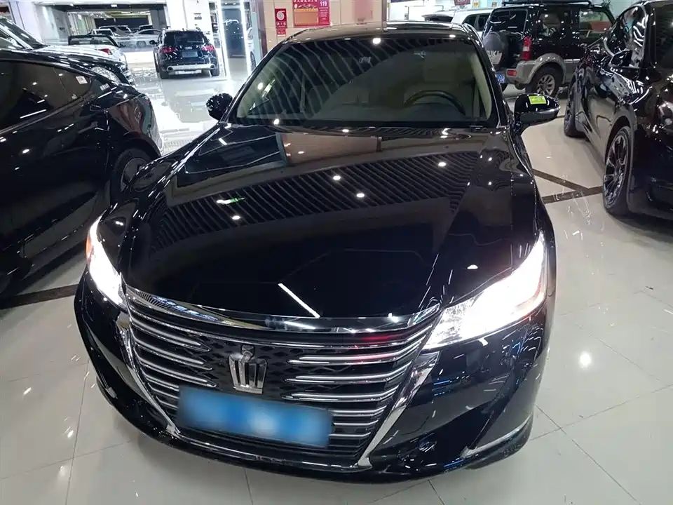 Toyota crown