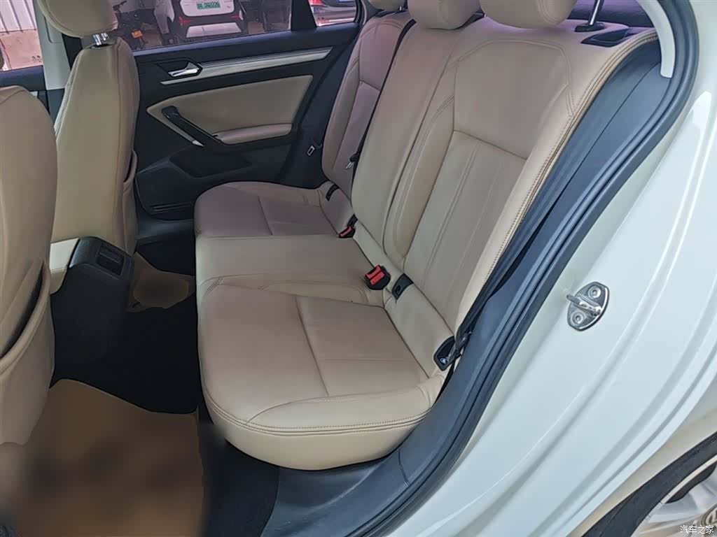 Volkswagen Lamando, 2017 17