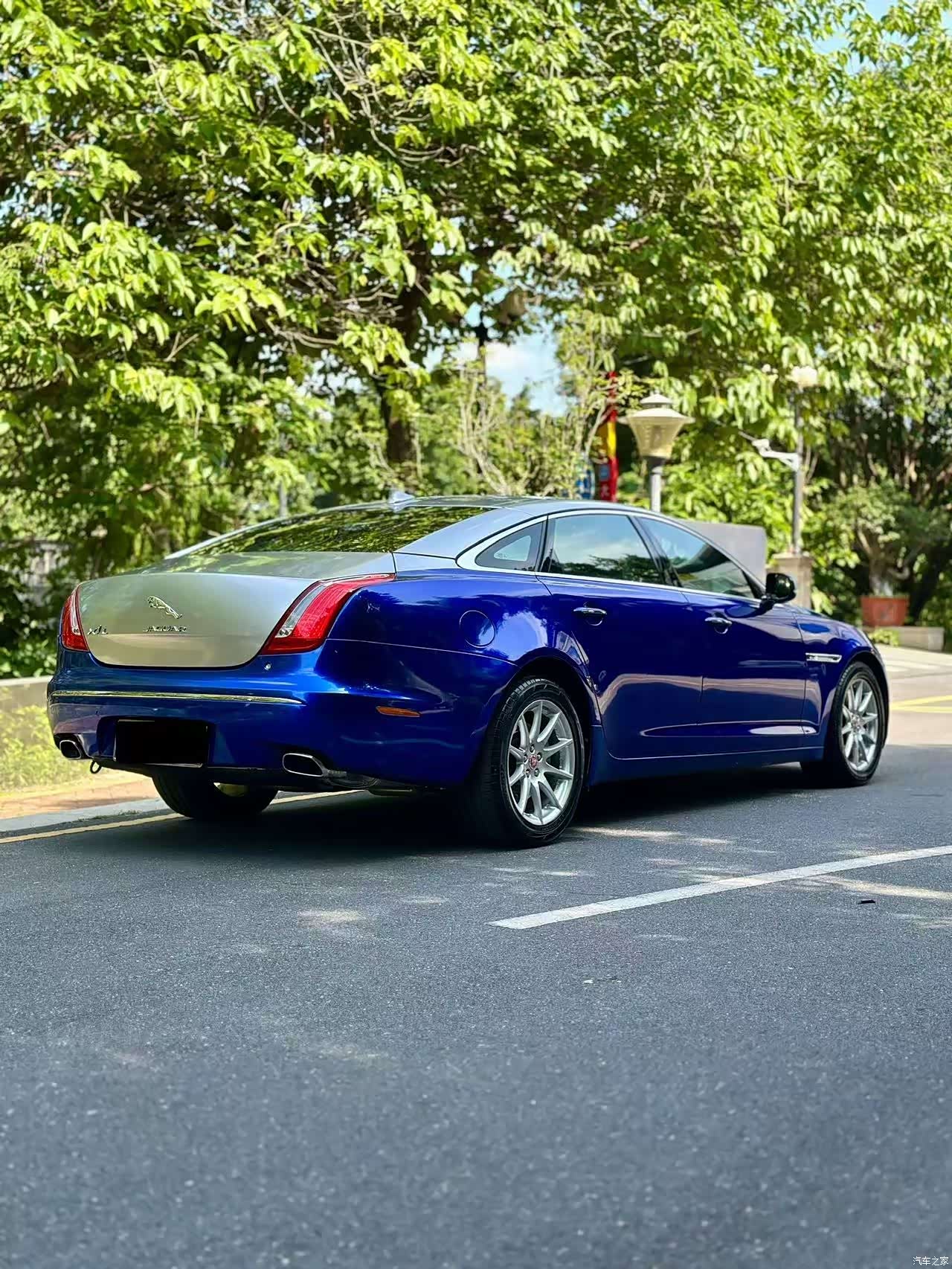 Jaguar XJ, 2015 10