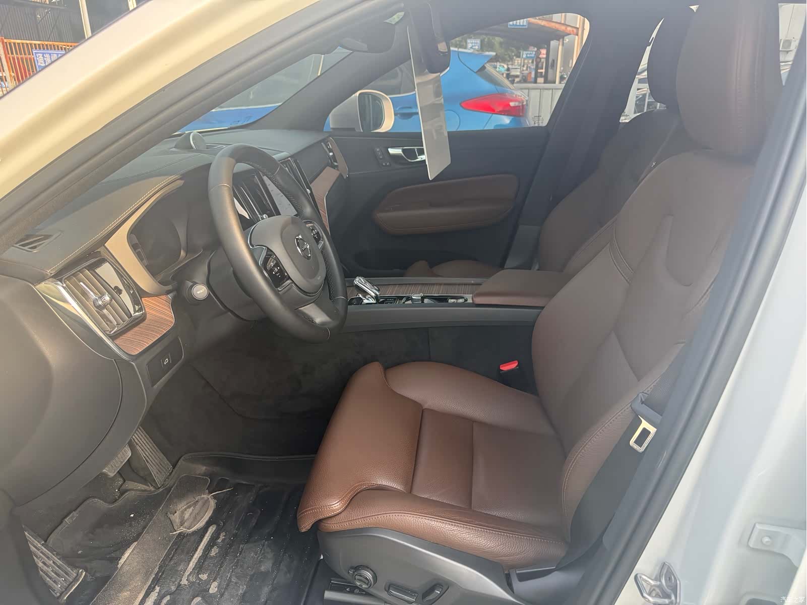 Volvo XC60, 2022 10