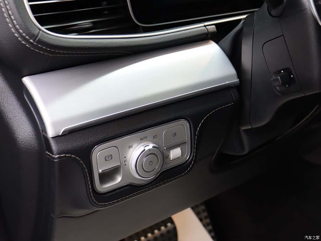 Mercedes-Benz GLE, 2021 26
