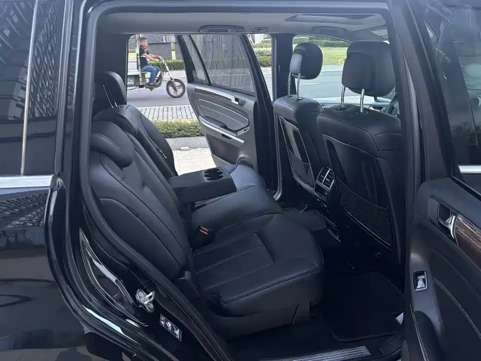 Mercedes-Benz GL grade