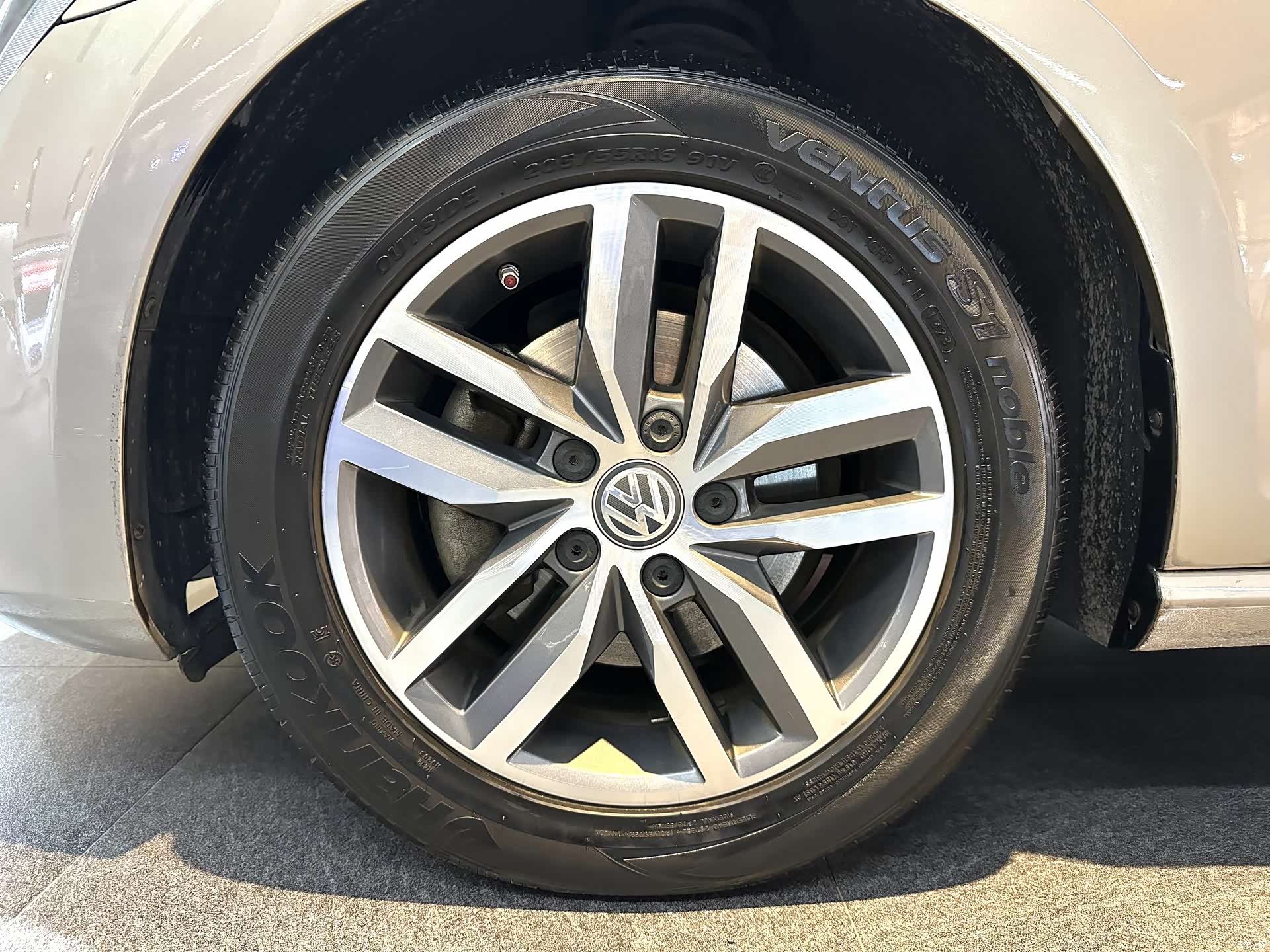 Volkswagen Golf, 2016 10