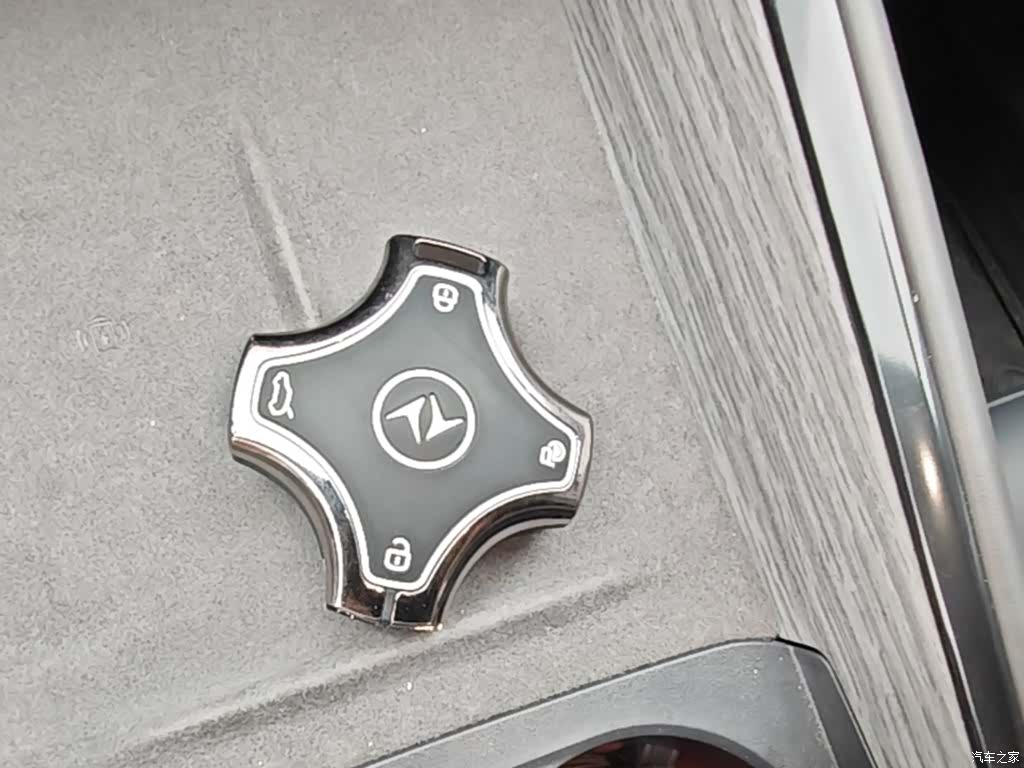 DongFeng eπ007, 2024 9