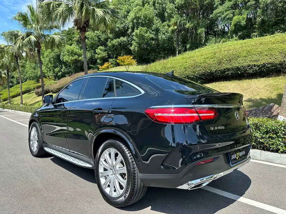 Mercedes-Benz GLE coupe
