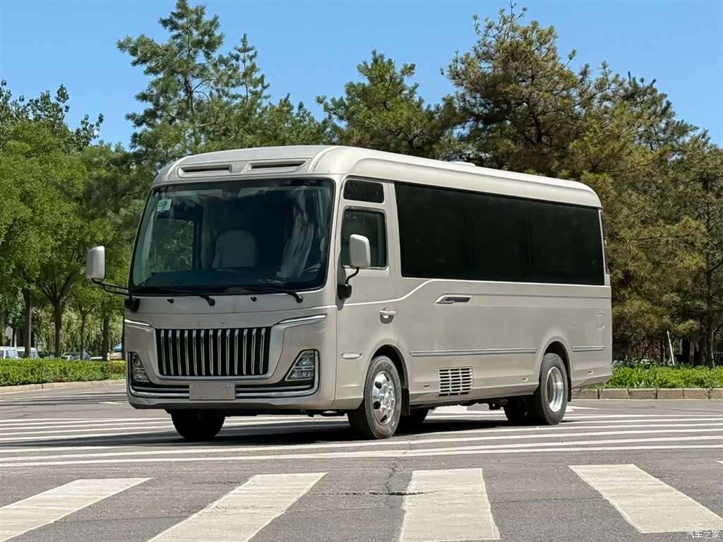 Hongqi 17