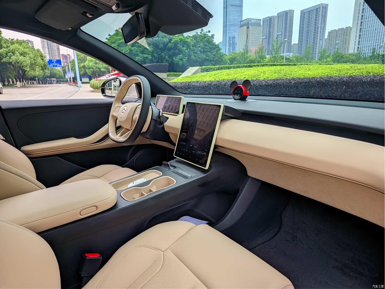 NIO ET5, 2024 7