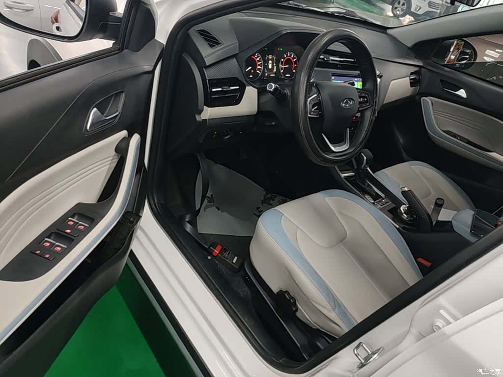 Chery 3x, 2023 16