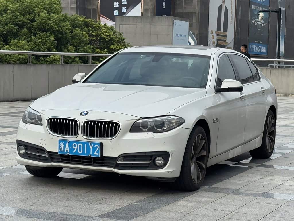BMW 5 Series 5 2017 525Li Lead
