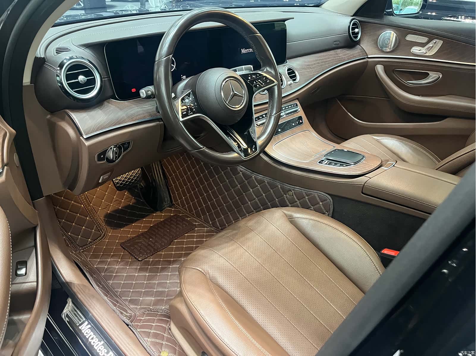 Mercedes-Benz E-Class, 2021 4