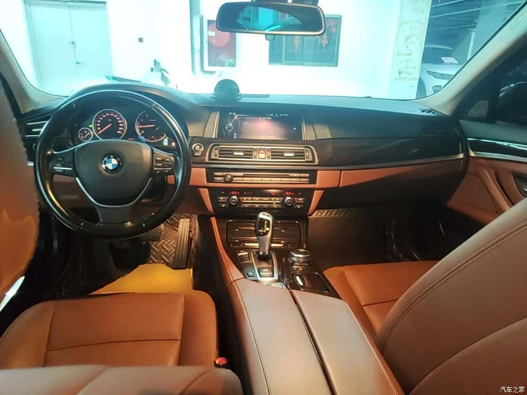 BMW 5 Series, 2015 10