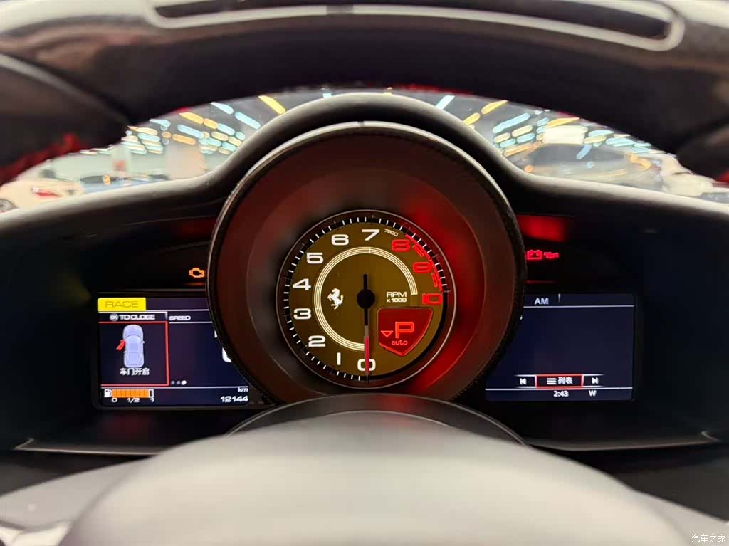 Ferrari 488, 2019 7