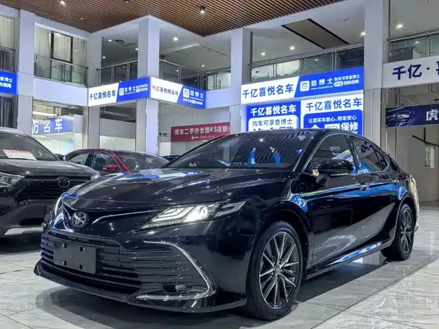 Toyota Camry 2022 — купить из Китая под заказ