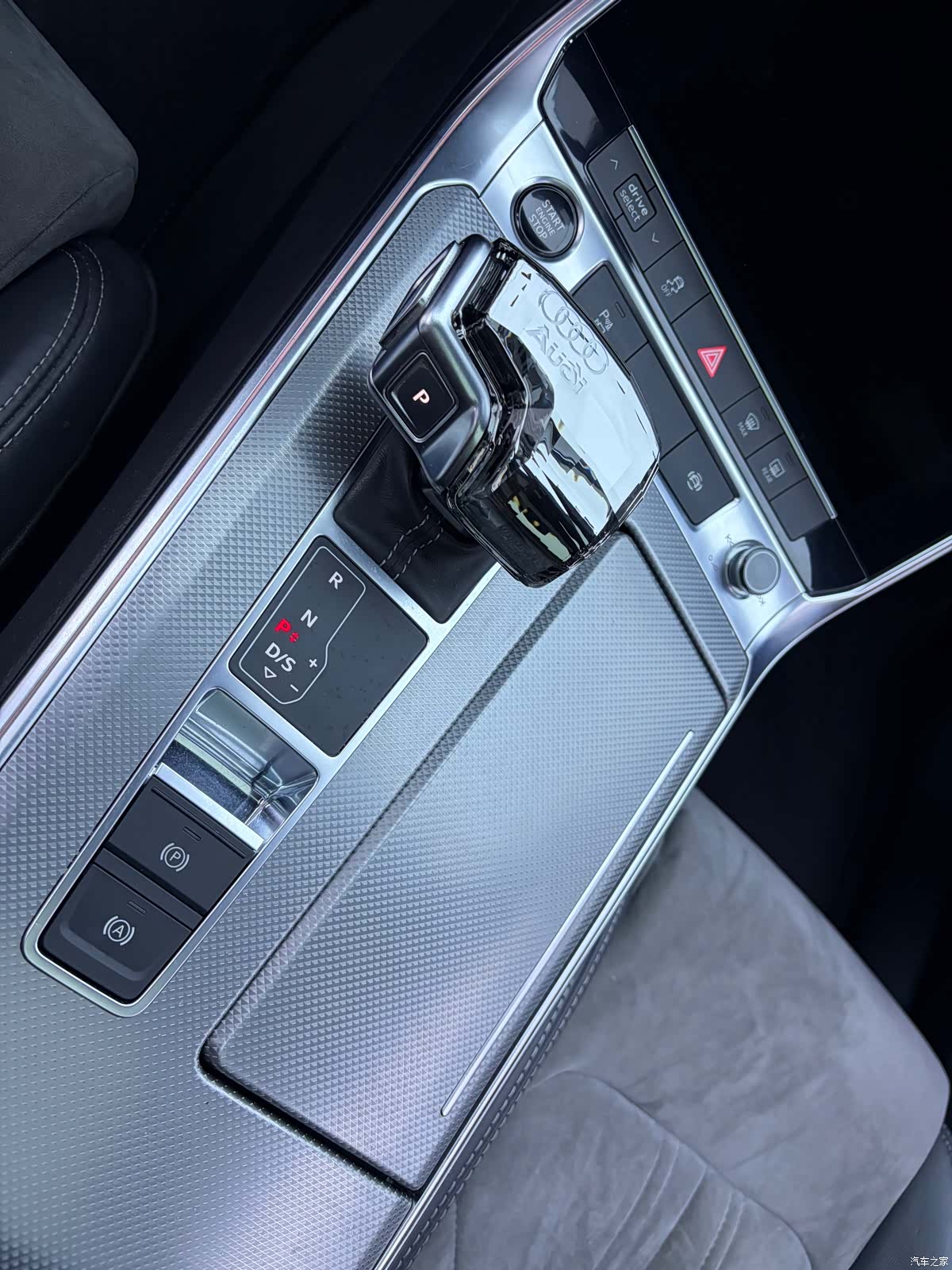 Audi A6L, 2021 12