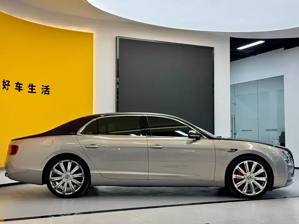Bentley Flying