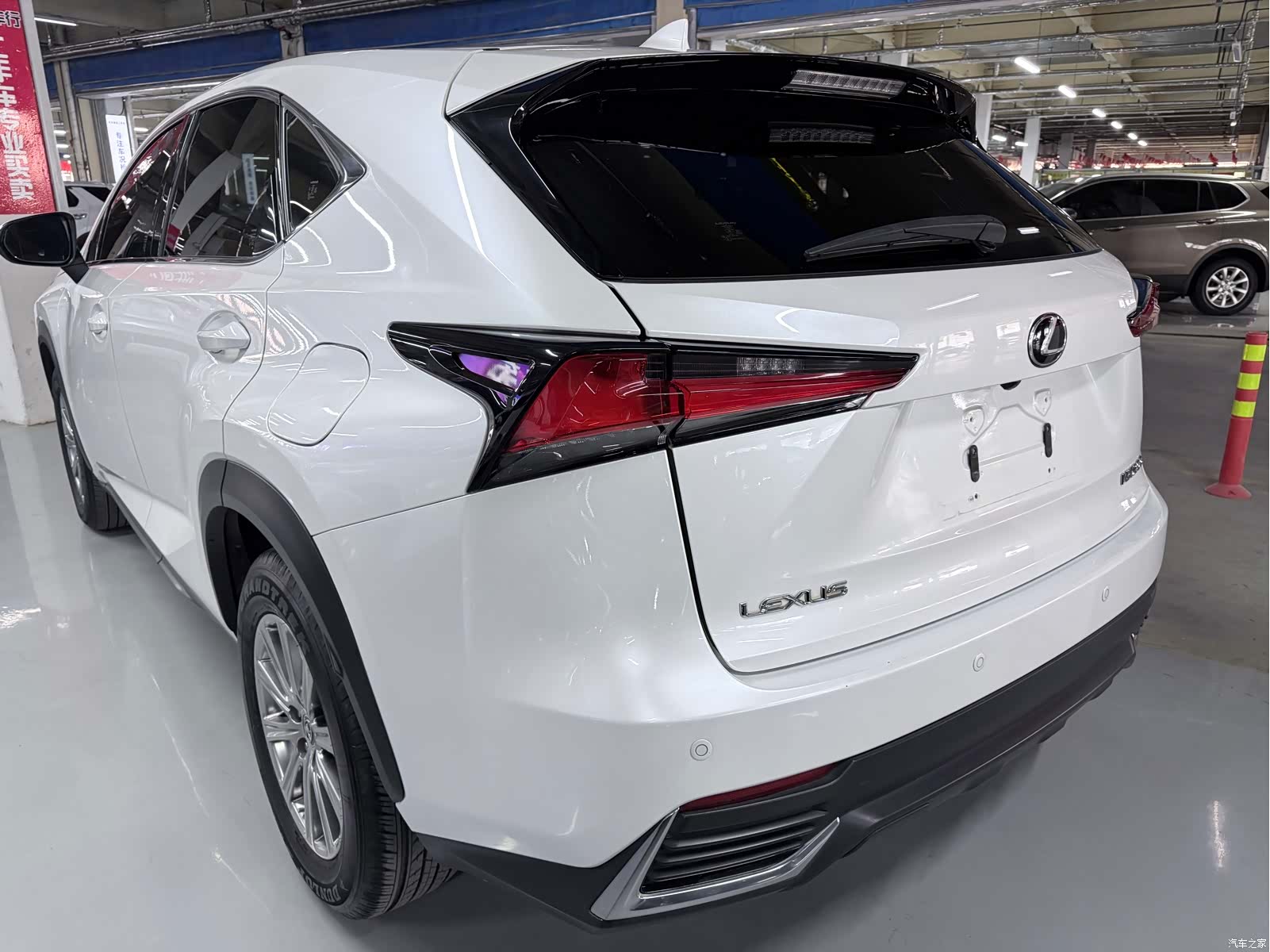 Lexus NX, 2021 15