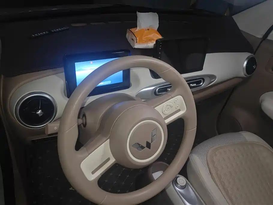 Wuling Hongguang MINIEV Wuling Hongguang MINIEV