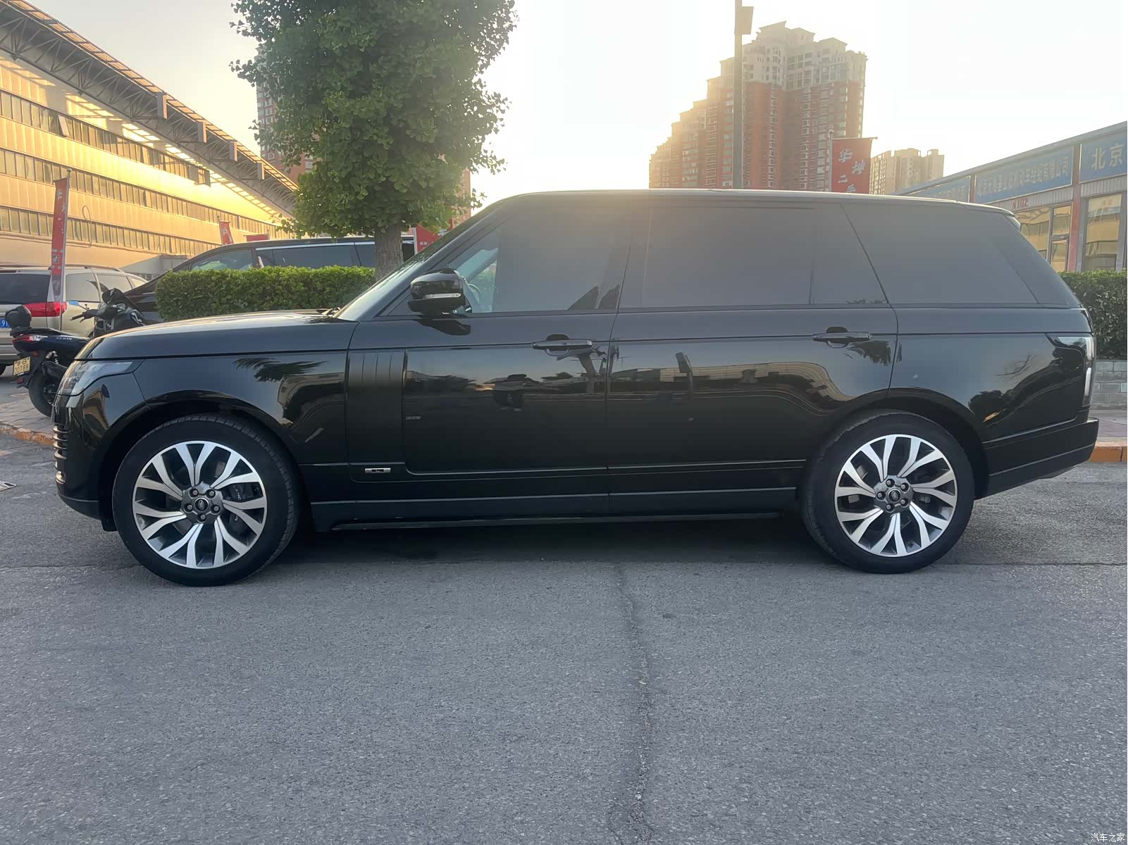 Land Rover Range Rover, 2019 13