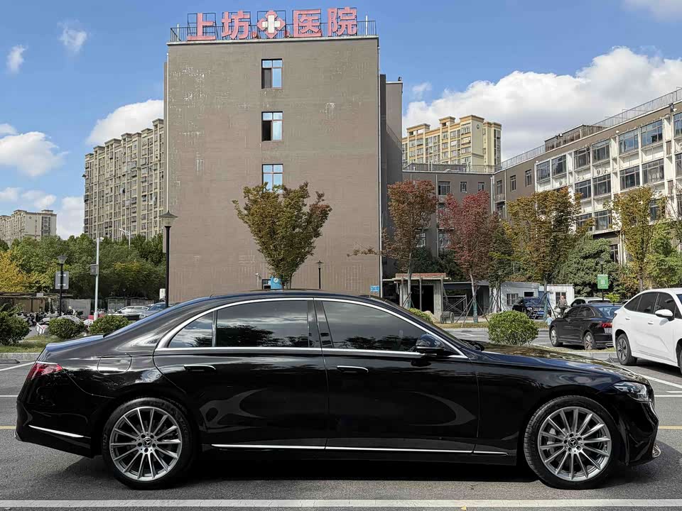 Mercedes-Benz S-class