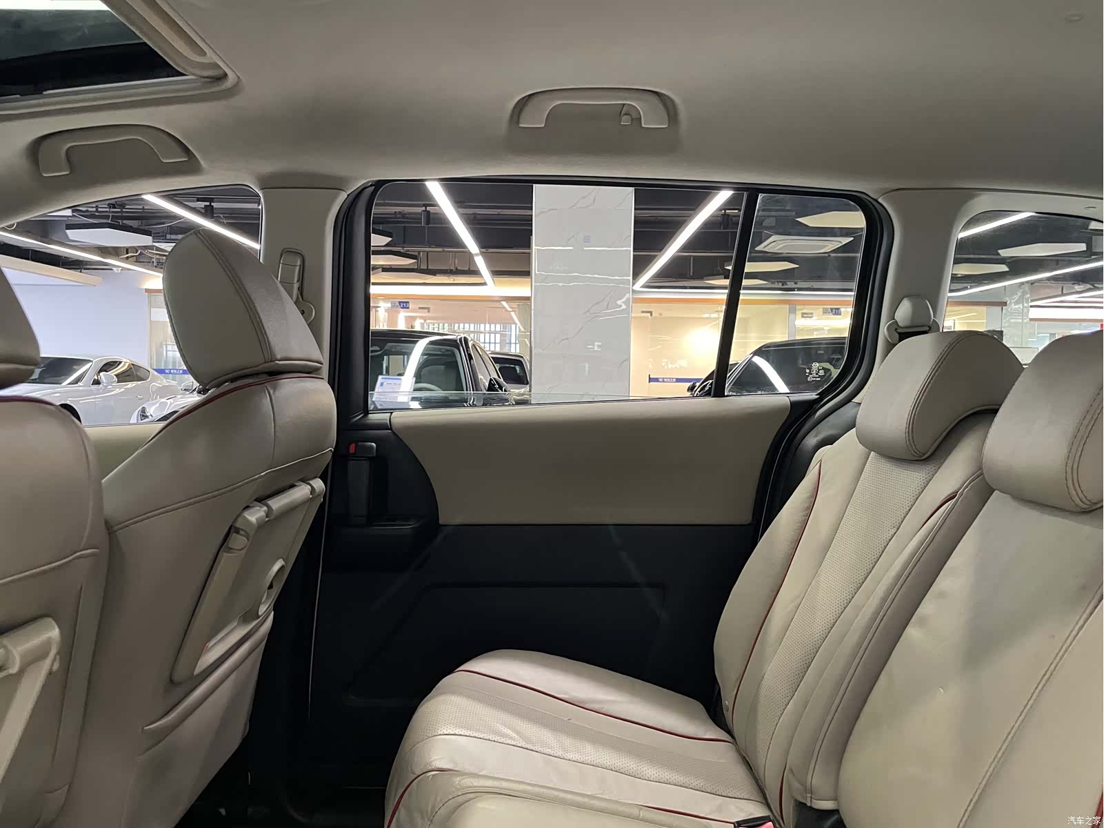 Mazda 5, 2013 36