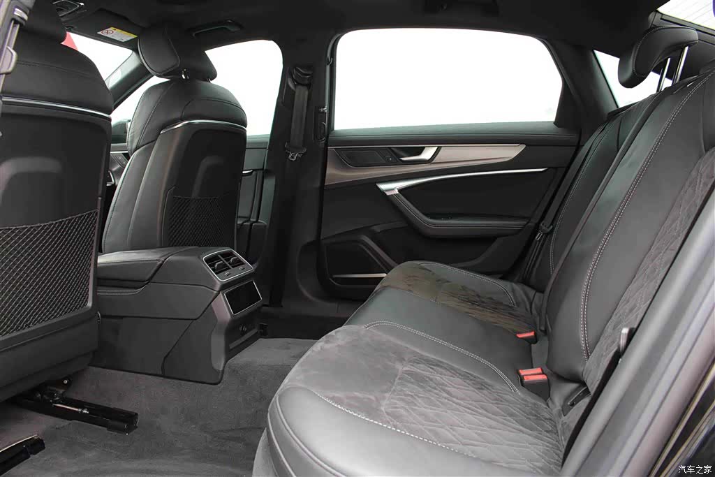 Audi A6L, 2021 16