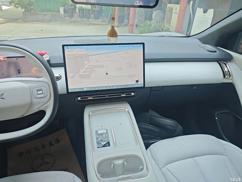 Xpeng P7, 2025 9