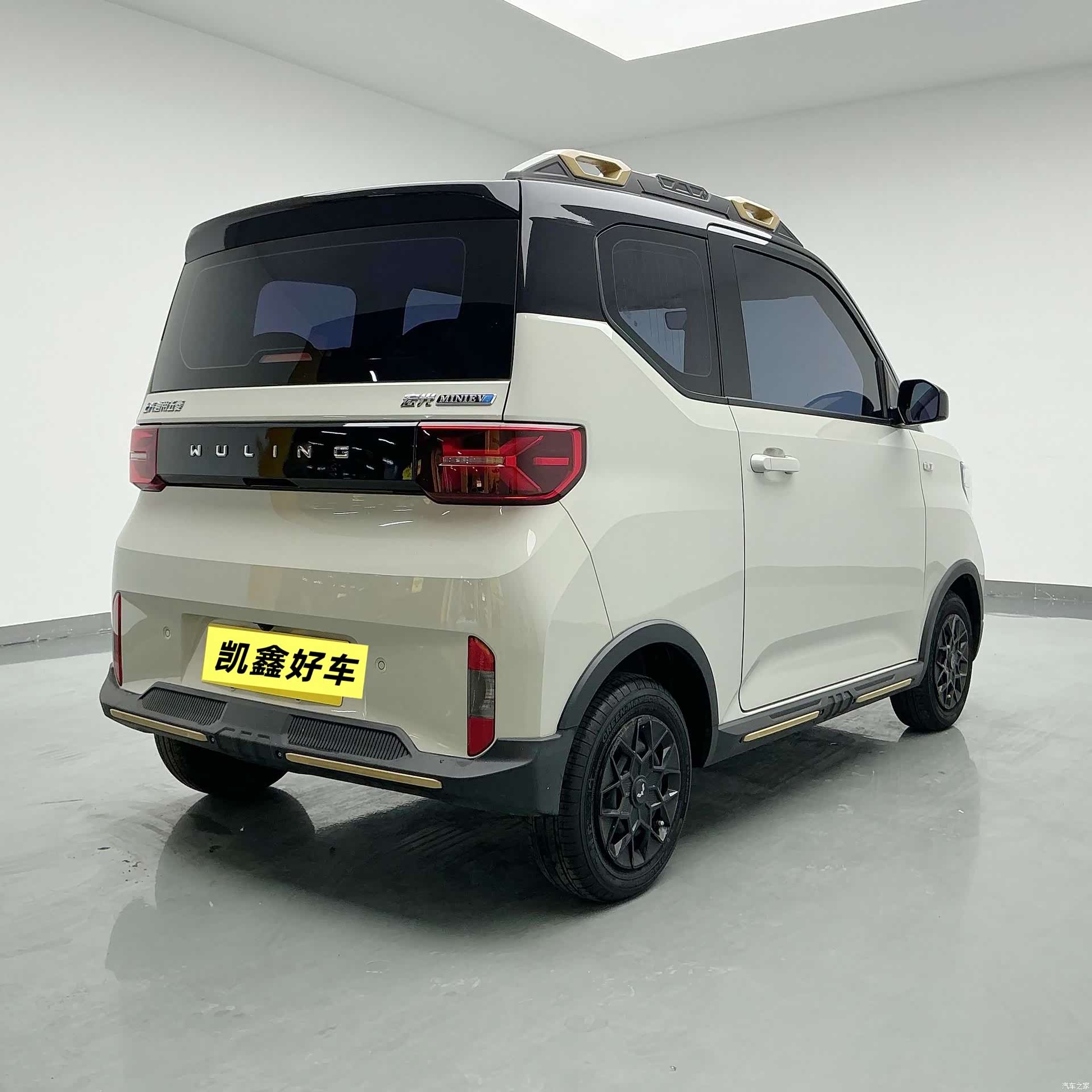 Wuling MINIEV, 2023 4