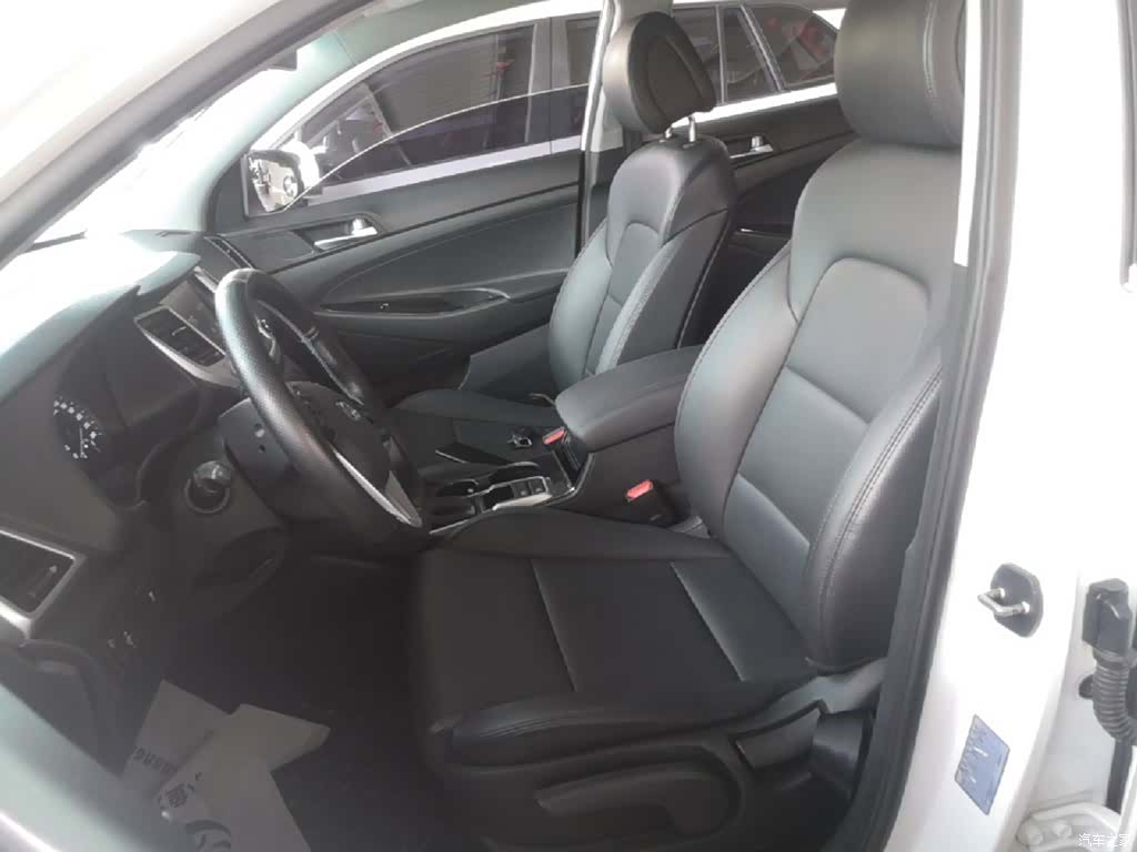 Hyundai Tucson, 2016 15