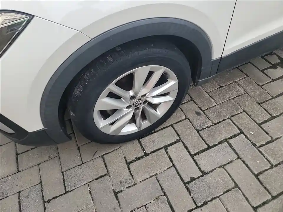 Volkswagen Tu Kai