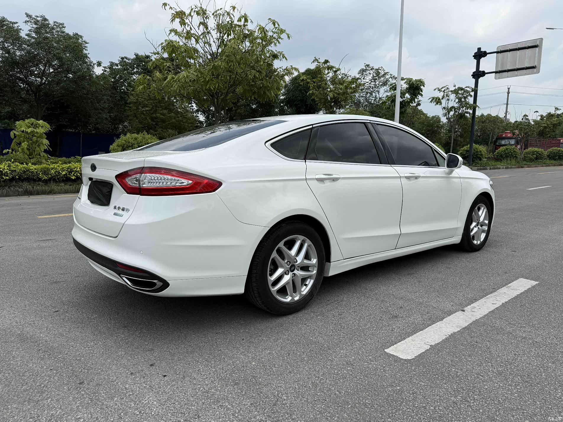 Ford Mondeo, 2015 7