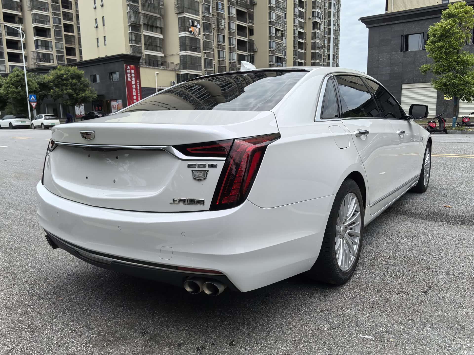 Cadillac CT6, 2020 4