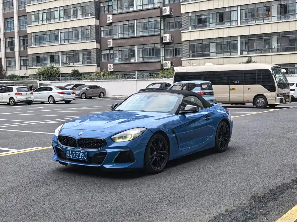 BMW Z4 BMW Z4