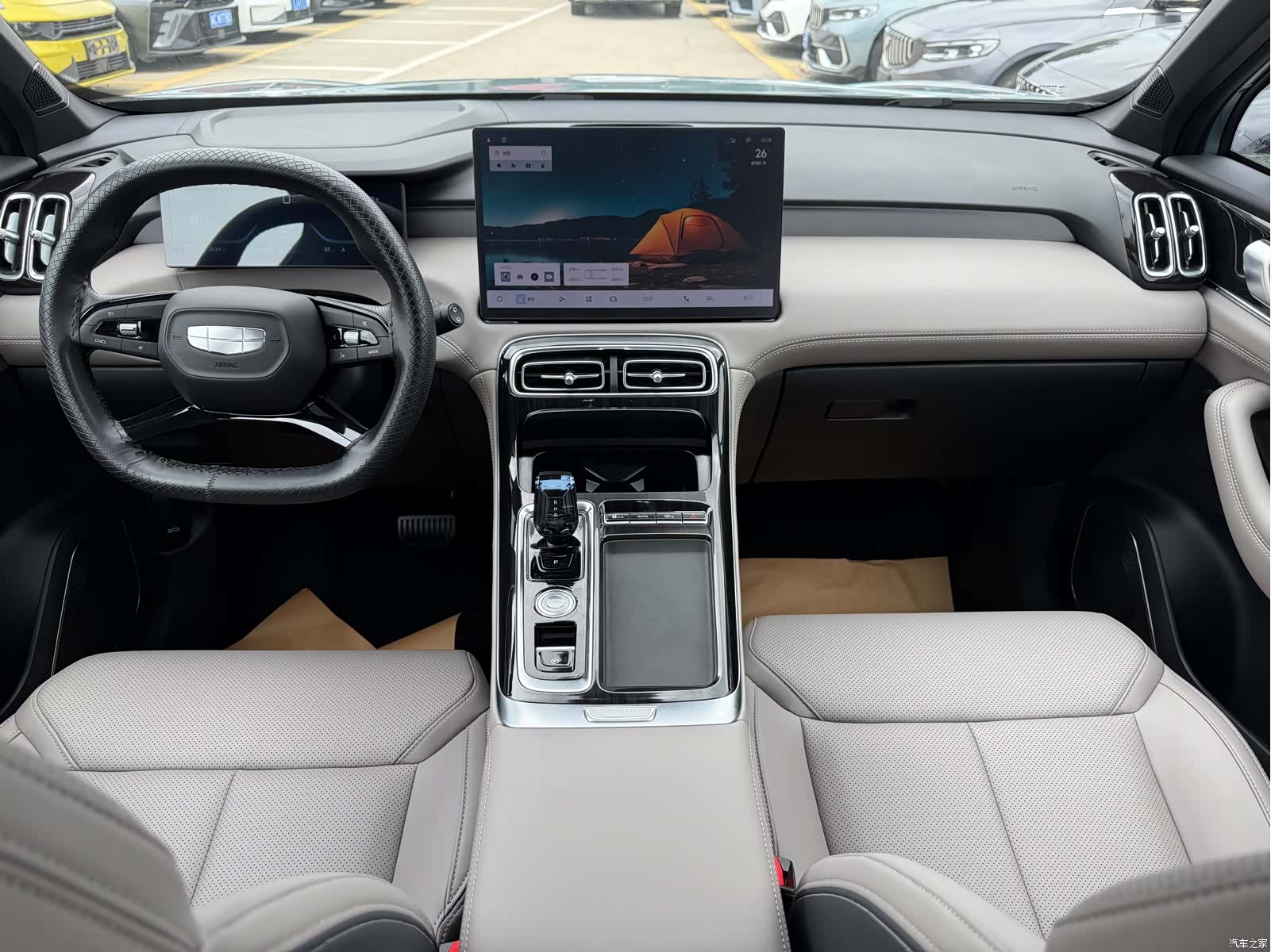 Geely Boyue, 2026 14
