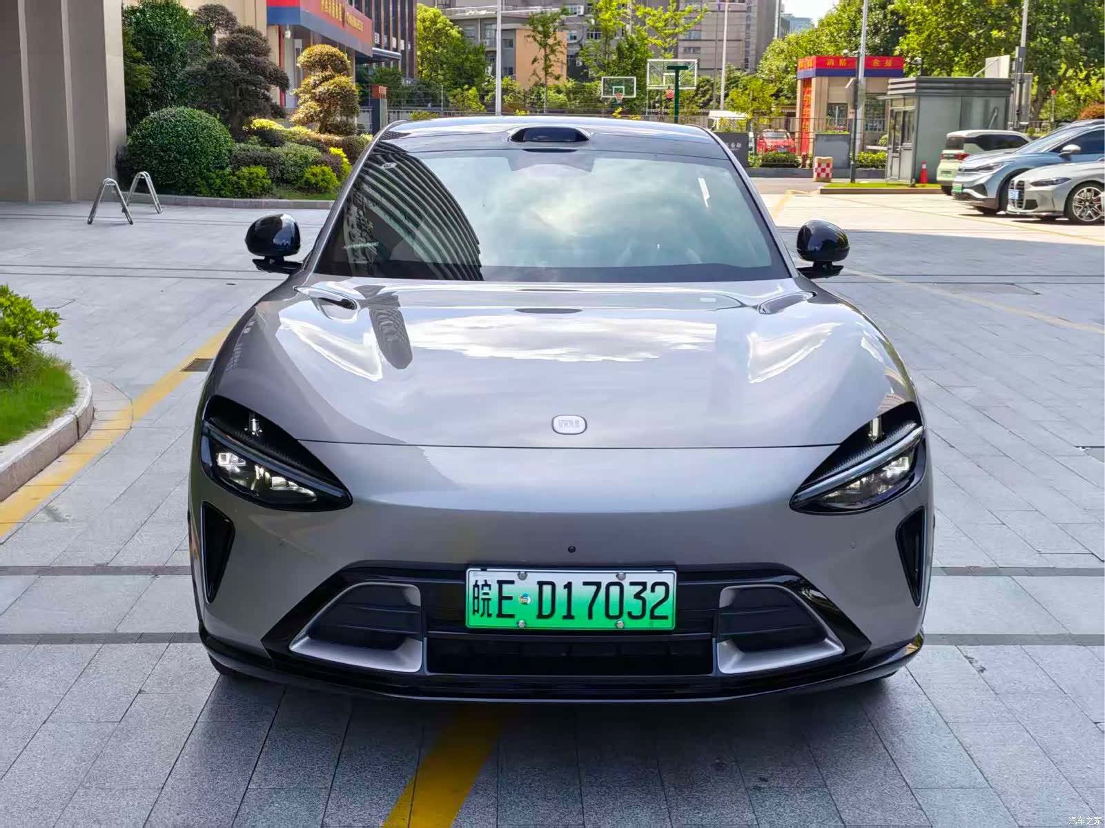 Xiaomi YU7, 2025 2