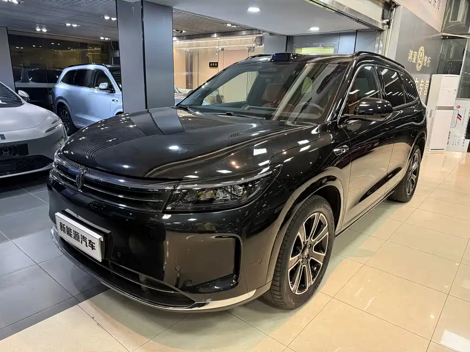 AITO Ask the world M7