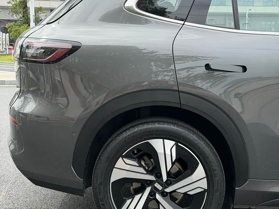 Geely Galaxy Galaxy E5