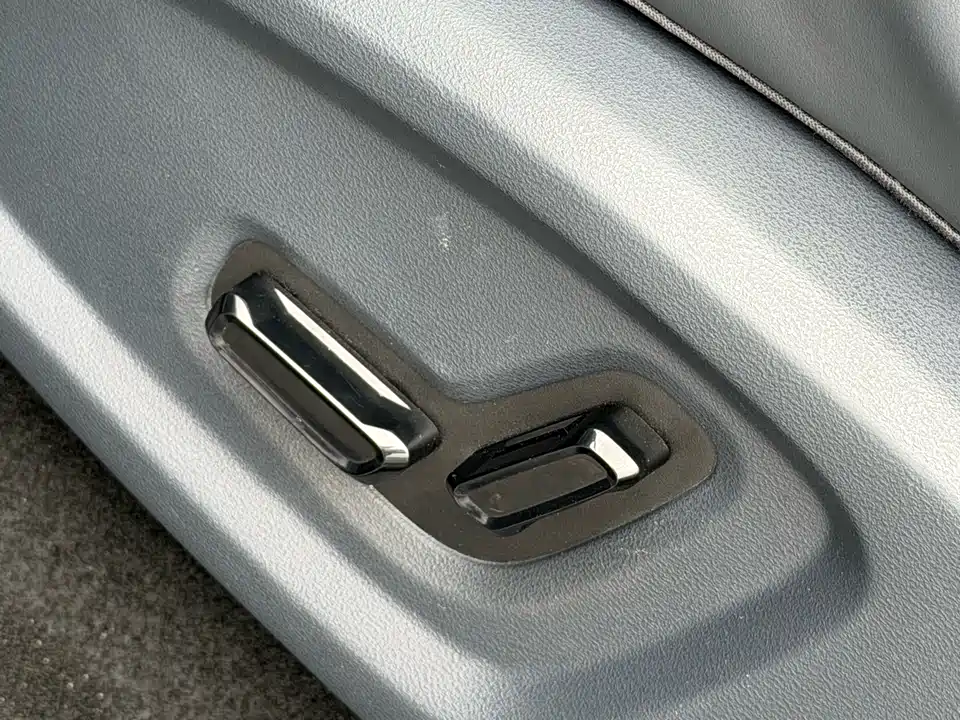 Geely Galaxy Galaxy E5